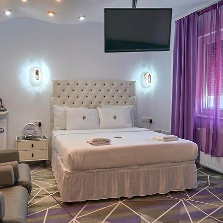 Amethyst House Therme & Bucharest Otopeni Airport Exterior foto