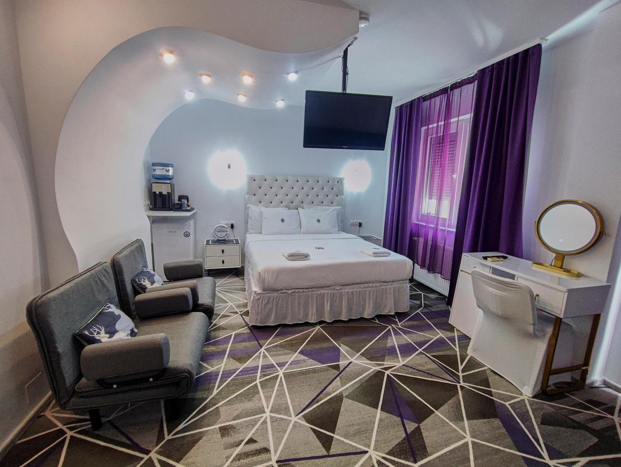 Amethyst House Therme & Bucharest Otopeni Airport Exterior foto