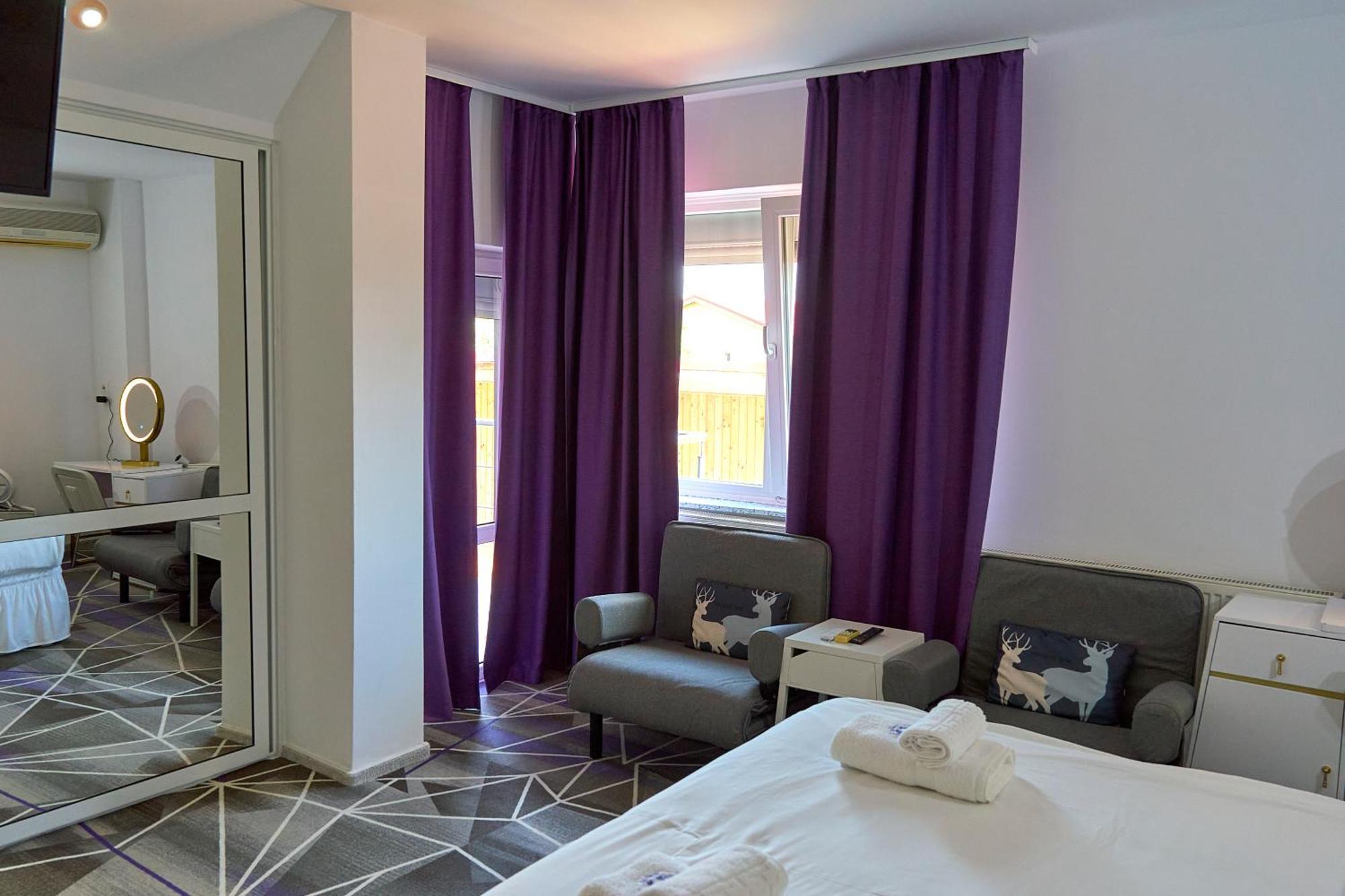 Amethyst House Therme & Bucharest Otopeni Airport Exterior foto