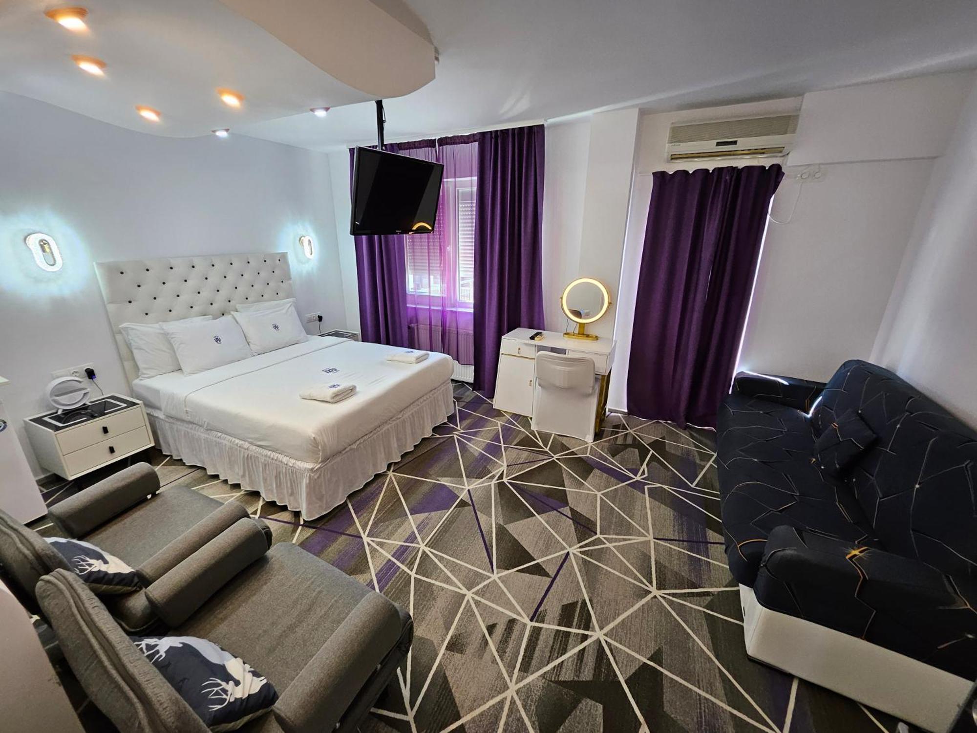 Amethyst House Therme & Bucharest Otopeni Airport Exterior foto