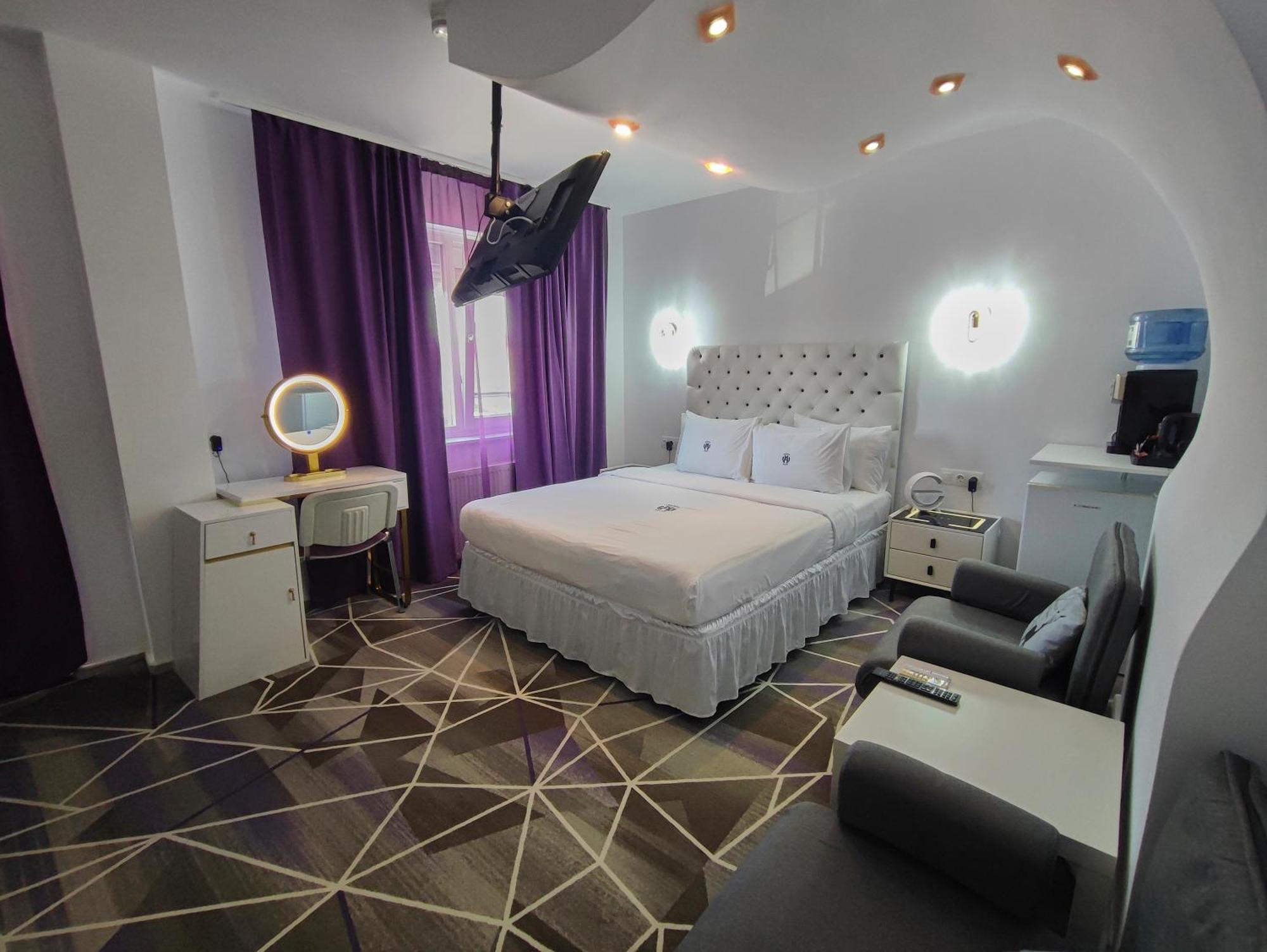 Amethyst House Therme & Bucharest Otopeni Airport Exterior foto