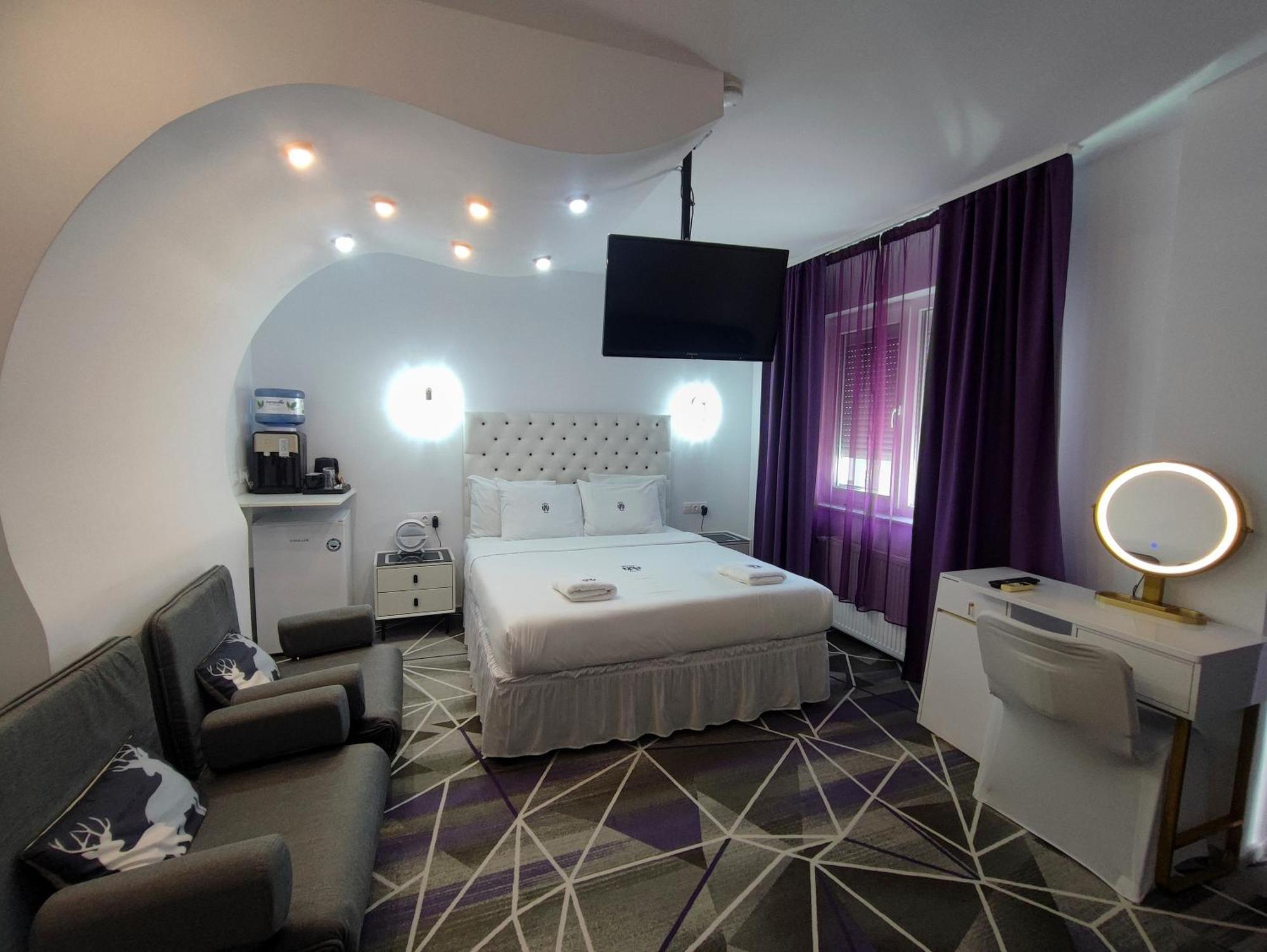 Amethyst House Therme & Bucharest Otopeni Airport Exterior foto