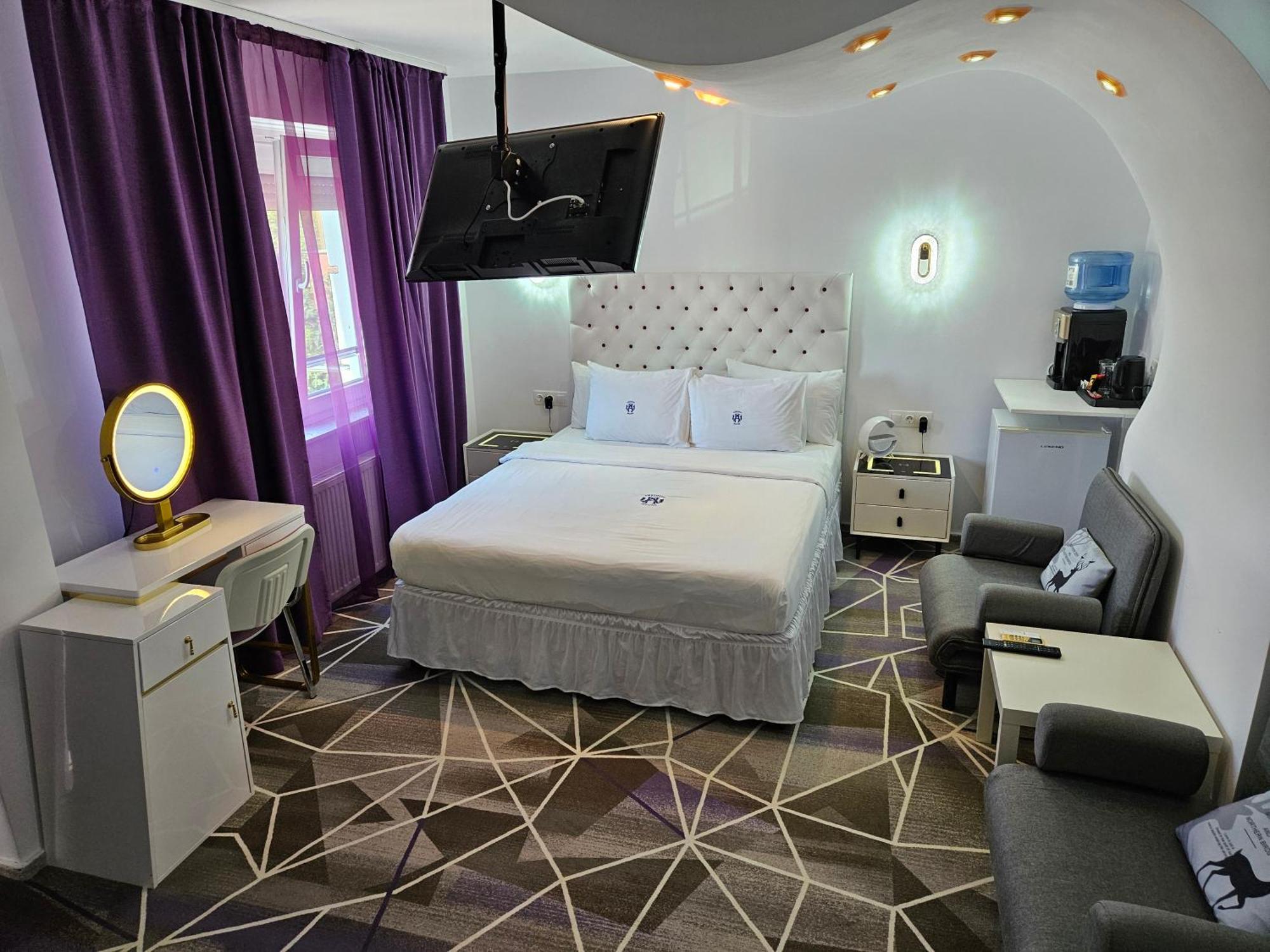 Amethyst House Therme & Bucharest Otopeni Airport Exterior foto